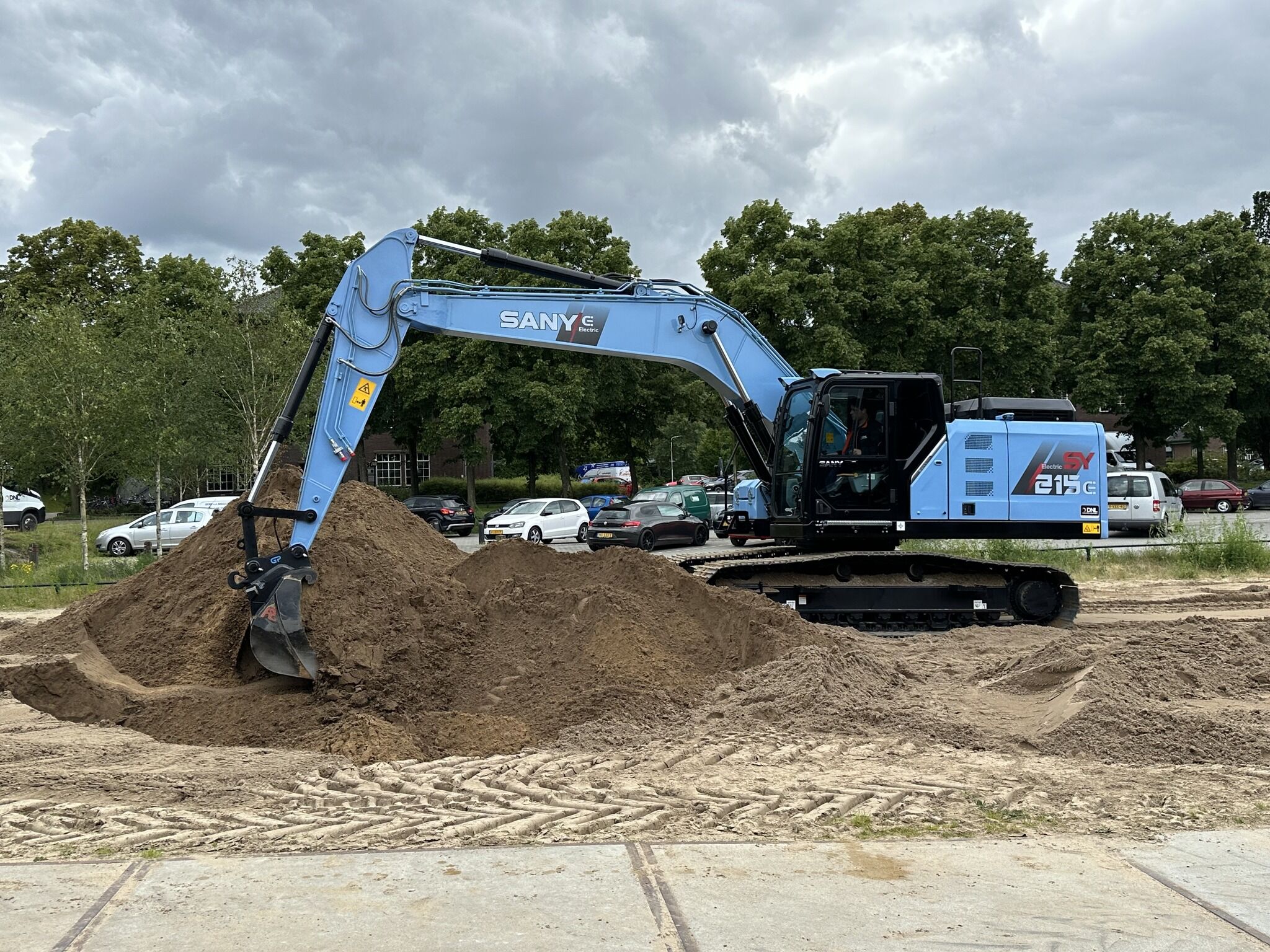 European debut of our fully electric excavator, the SY215E!